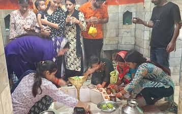 Devotees gathered in Shiva temples and worshipped Lord Shiva