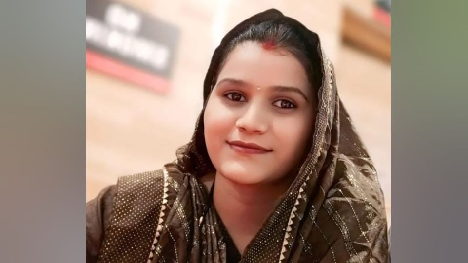 Kanpur Murder Son-in-law beat daughter like an animal murdered her and hung her body father made allegations