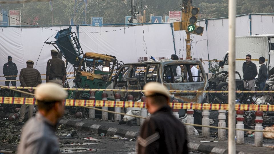 Delhi Car Blast Case: Two Maulvis Arrested NIA Probes Rampur Connection News in Hindi