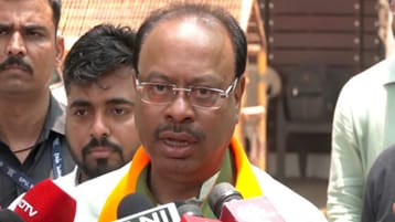 Maharashtra minister Chandrashekhar Bawankule criticised Shiv Sena UBT Uddhav Thackeray Marathwada tour