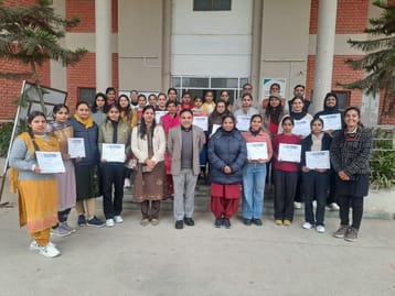 Sonia wins essay writing, Simran second