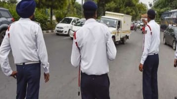 Road Safety Month begins in Raipur, awareness programs will begin with helmet rally