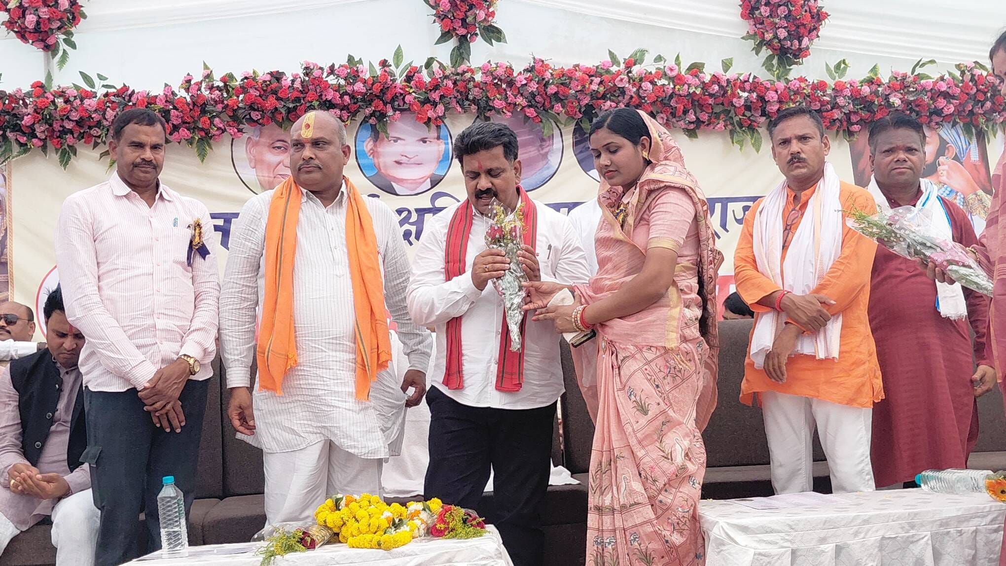 डिप्टी सीएम विजय शर्मा सामाजिक कार्यक्रम में हुए शामिल डिप्टी सीएम विजय शर्मा सामाजिक कार्यक्रम में हुए शामिल